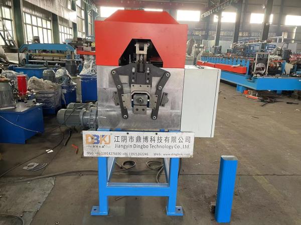 Rectangle Steel Downspout Roll Forming Machine Round Sawing Cutting 5T Decoiler