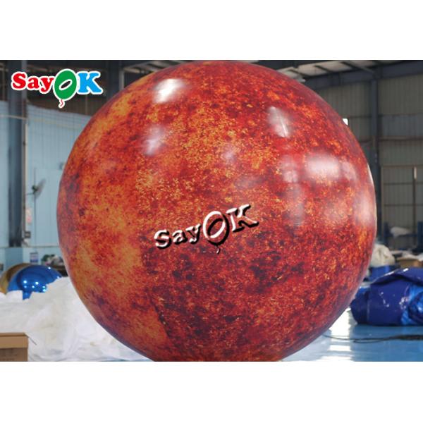 Крупный план украшения этапа концерта раздувной освещая большой горя Солнце на ночь партии