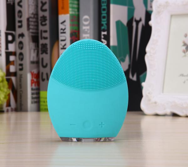 Household Silicone Sonic Facial Cleanser Facial Skin Deep Cleaning CE ROHS FDA