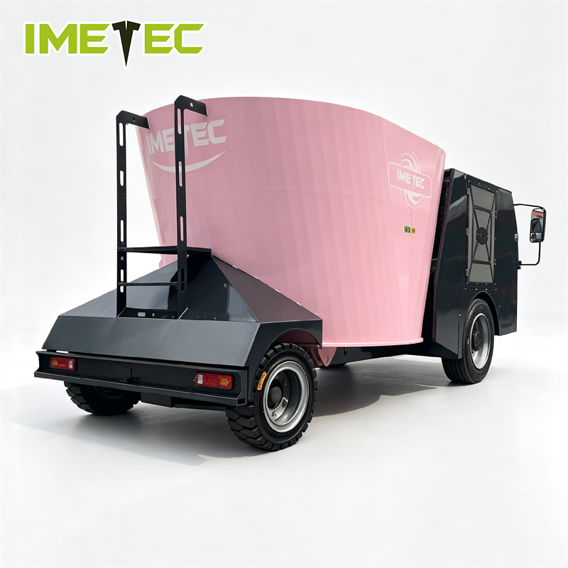 290HP Self Propelled Feed Mixer Wagon For Cattle Livestock Intake