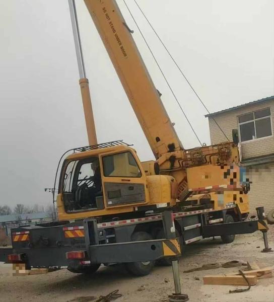 XCT20L5 Grue 40m longueur de poutre principale et 1 crochet pour les projets de construction lourds