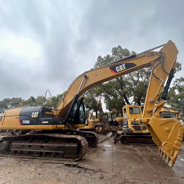 Used CAT325DL Excavator 1.33m3 Bucket Capacity 26075kg Operating Weight