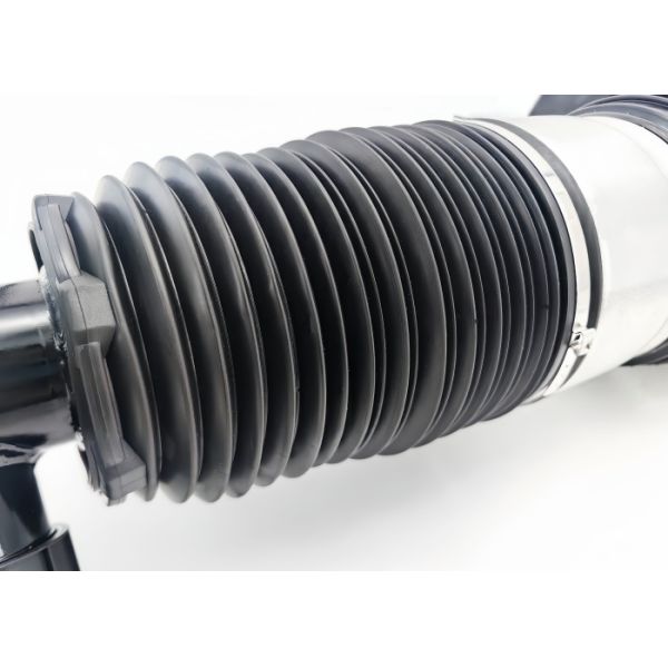 37106892592 37105A68794 Air Suspension Strut For BMW 7 Series xDrive G70 Front Right