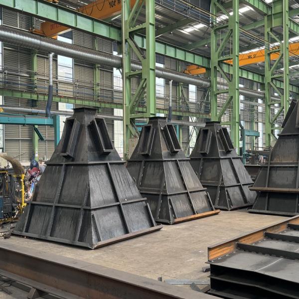 Collecteur de poussière Structure principale Shell Décharge de poussière Fabrication en acier sur mesure