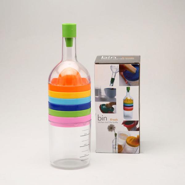 Multifunctional 8 In 1 Kitchen Tool Set Juice Bottle Grater Fruit And Vegetable Cups