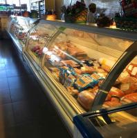 Fã que refrigera a mostra do refrigerador do supermercado fino da grande capacidade para a galinha, carne, leiteria