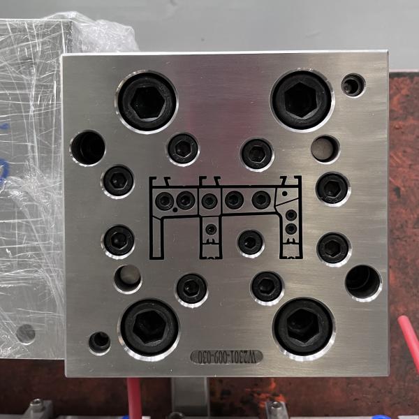 Customized Size UPVC Windows Frame Mould Extrusion Line with Electroplating Polishing