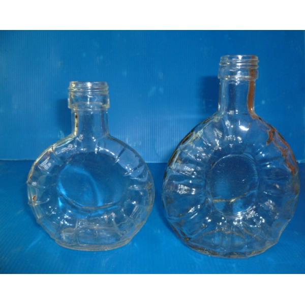 Whisky glass bottles
