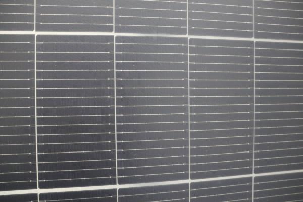 XSFM-120-T Flexible Solar Panels 120W 200W 300W Thin Film Portable Bandability with Short-Circuit Voltage Temperature Coeffi 0.04%
