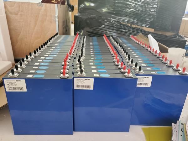 Nouveauté – Cellule de batterie LiFePO4 EVE 206Ah Grade A | Haute performance, longue durée de vie en cyclage profond