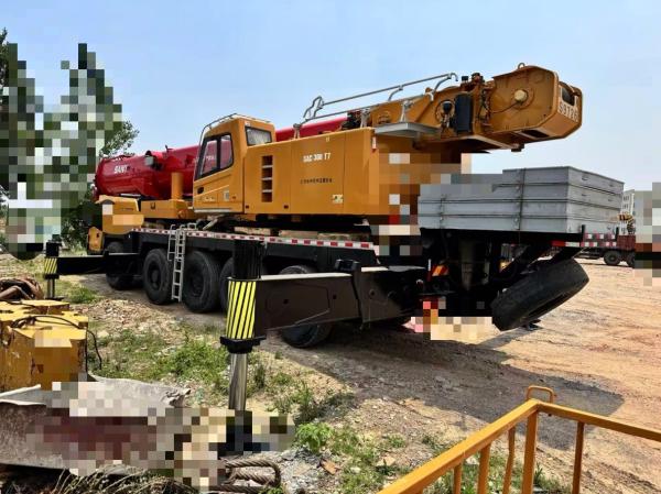 Used 130T All Terrain Truck Crane with 7-Section Boom Max. Engine Net Power 239kW
