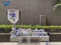 Máquina de enchimento líquida da garrafa do pistão horizontal com dois bocais