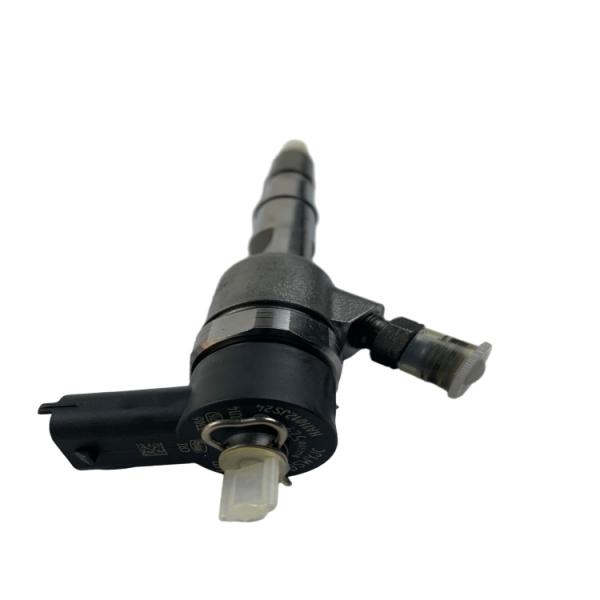 High Quality Genuine Parts Fuel Injector Yunnai  YN Diesel Engine Common Rail Injector for FOTON HOWO FAW