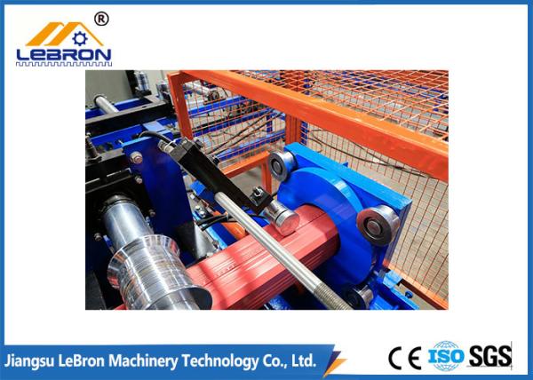 Máquina de alumínio do conduto pluvial do perfil do Downspout do metal do PLC 7.5Kw