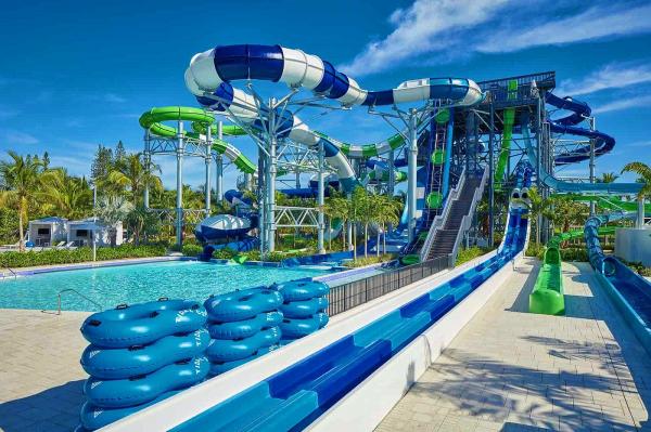 Outdoor Kids Water Splash Park Rides Swimming Pool Fiberglass Slide for Adults