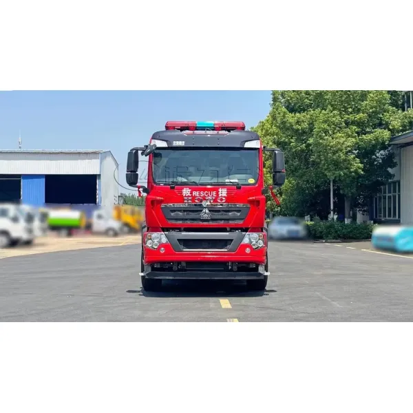 Versatile Fire Truck for Residential and Wildfire Response