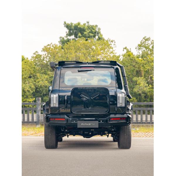 Tank 300 's Best Off-Road Vehicle with Touch Screen and Multi-function Steering Wheel