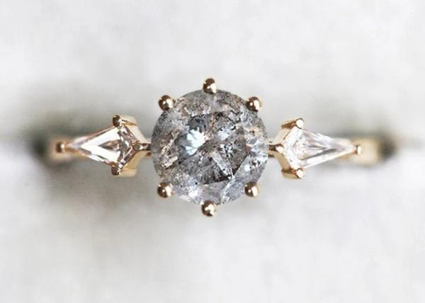 0.8ct Lab Grown Diamond Engagement Rings , 9k Gold Wedding Ring ODM OEM