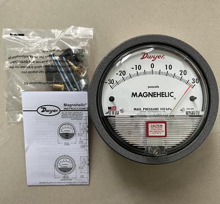 Dwyer 2300 Series Magnehelic  Differential Pressure Gauge for Clean Rooms