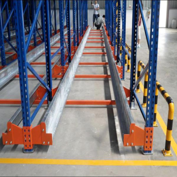Warehouse Automated Radio Shuttle Racking System 500kg/Layer-2000kg/layer Customized Size