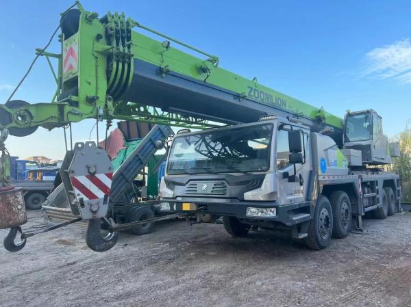Zoomlion Mobile Crane 55 Tons All-Terrain Truct-Mounted Telescopic Crane Heavy Equipment