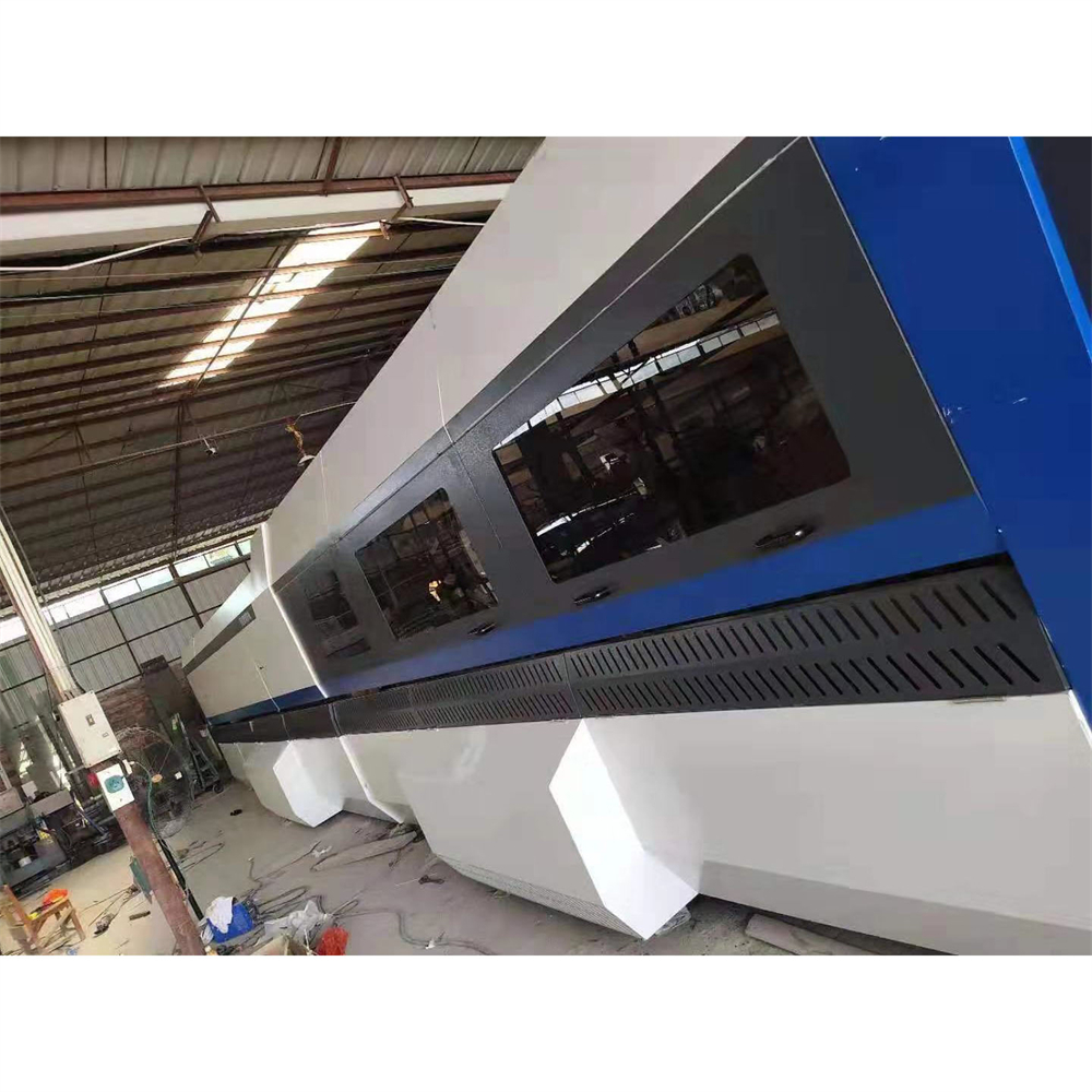 Intelligent Temperature Control Glass Tempering Equipment 170KW 3 -12mm Glass Toughened Furnace