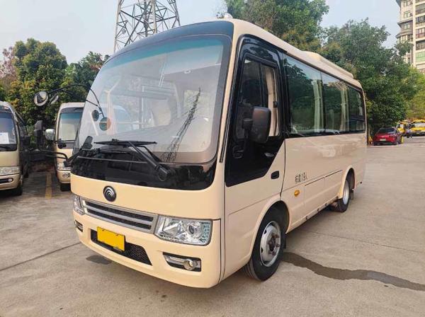 15-23 lugares Minibus usado, LHD minibus de segunda mão com transmissão manual
