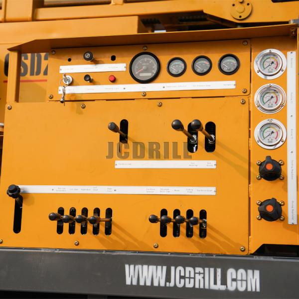 CSD200A Hydraulic Air DTH Mud Pump Integrated Dongfeng Truck Water Well Drilling Rig