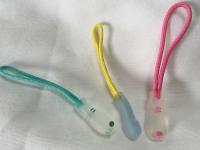 Muiti a coloré l'extracteur en caoutchouc de tirette avec la corde n'importe quel logo imprimable