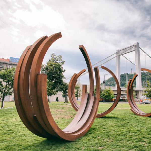 Customized Modern Metal Ring Statue Corten Steel Abstract Outdoor Sculpture