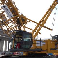 Crane à rampe mobile utilisée de 260 tonnes, hauteur de 400 pieds, longueur de rampe, moment de levage de 1430 tonnes.