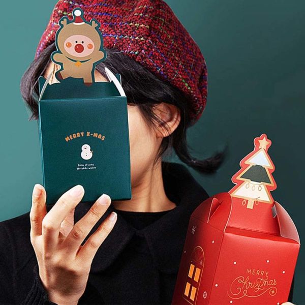 Odm Christmas Eve Apple Gift Packing Box Santa Claus Candy Box 1000gsm