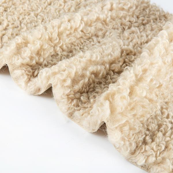 Customized Designs 100% Polyester Knitted Plush Teddy Velvet For Winter Clothing