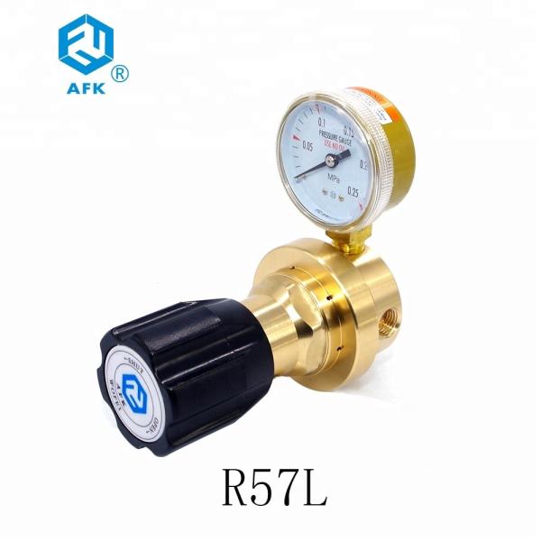 2.5Mpa Brass Pressure Regulator Outlet Connection 1/4 NPT CE Certification
