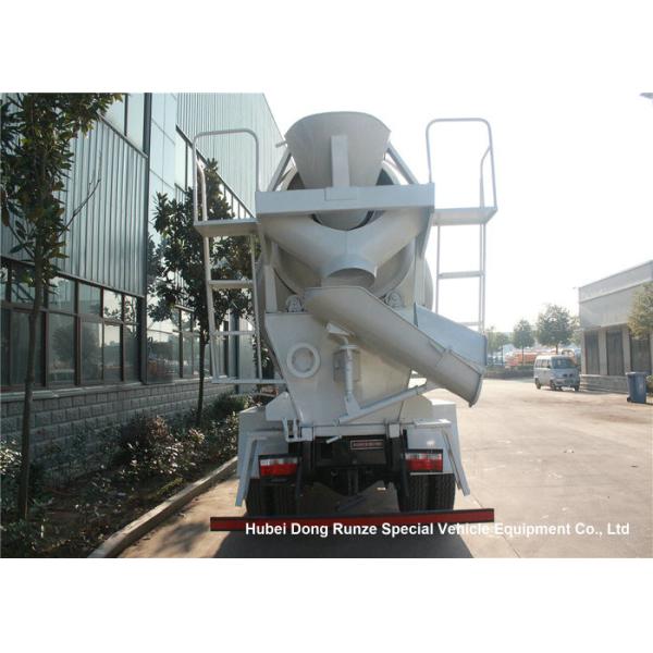 Huyndai Nanjun Industrial Concrete Mixer Truck 6cbm 6120 X 2200 X 2600mm