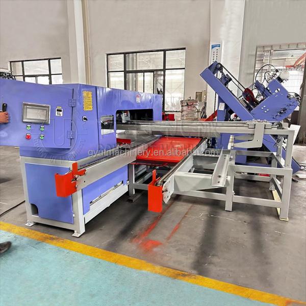 1-1.4t presses articulaires à doigts machines de pressage à chaud pour la ligne de production de pieds de palettes en bois