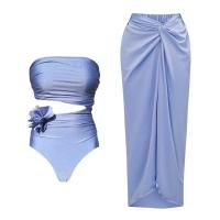 Copo de roupa de banho de três peças e suporte sem fios para um visual elegante