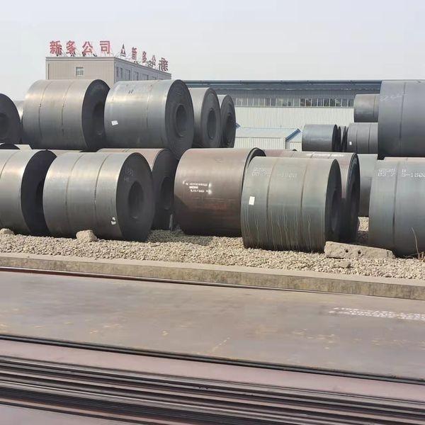 Black Low Carbon Steel Coils Hot Rolled Q215 Ck75 S235jr Q235 Q345 SAE 1010
