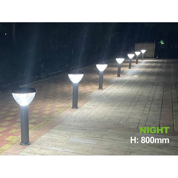 IP65 Waterproof Solar Powered Garden Lawn Pillar Lights Solar Lights For Outside