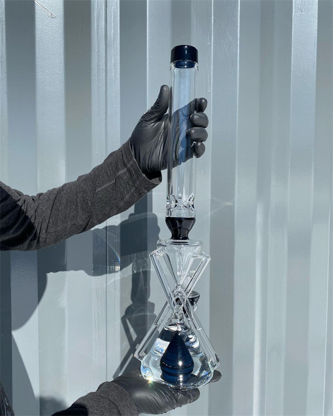 Труба водопровода кальяна перколятора конуса классического стеклянного Beaker кальяна красочная