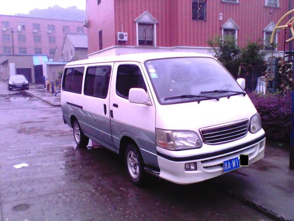 Customized 6m 9-15 Seater Mini City Bus HIACE Type Euro II diesel Engine