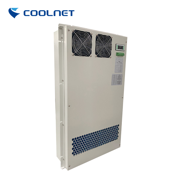 Электрическая емкость кондиционера 3kW шкафа 220VAC охлаждая