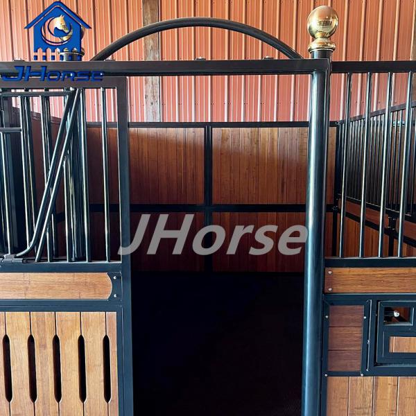 2.2m European Horse Stalls Swing Door Or Sliding Door Bamboo Fill In Wood Material