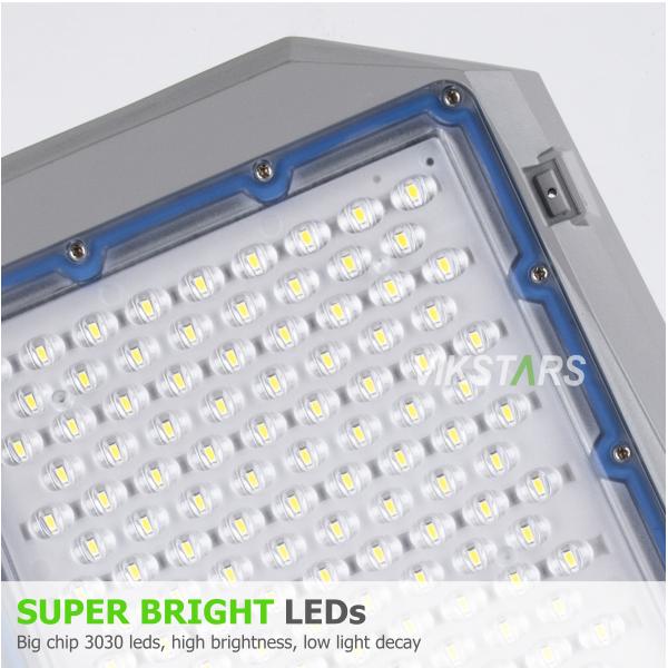 Two In One Solar Street Lights 100w 200w 300w 400w Aluminum Classic Design Hot Sales Solar Powered Lamps