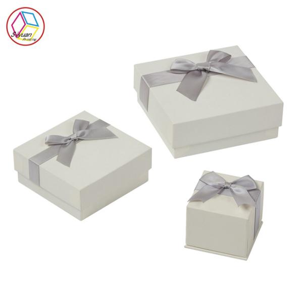 Caixa de presente personalizada do papel da joia para a cor branca da pérola do parafuso prisioneiro da orelha do anel