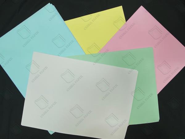 Carbonless Paper  in Roll or Sheet Ream NCR Paper For Invoice, Billing