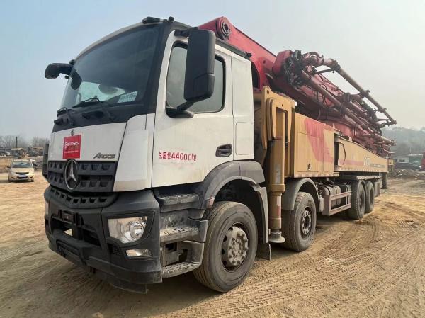 20 ans Sanyi 62m pompes à béton camions avec Mercedes-Benz châssis camions AWP pompe à béton hydraulique