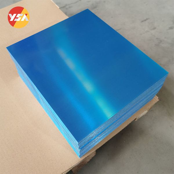 Tôle d'aluminium pour l'éclairage ------------------------