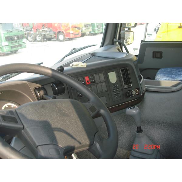 ZZ4257N3847P Howo A7 Tractor Trailer Truck With ZF8198 Steering And 9 Tons Front Axle