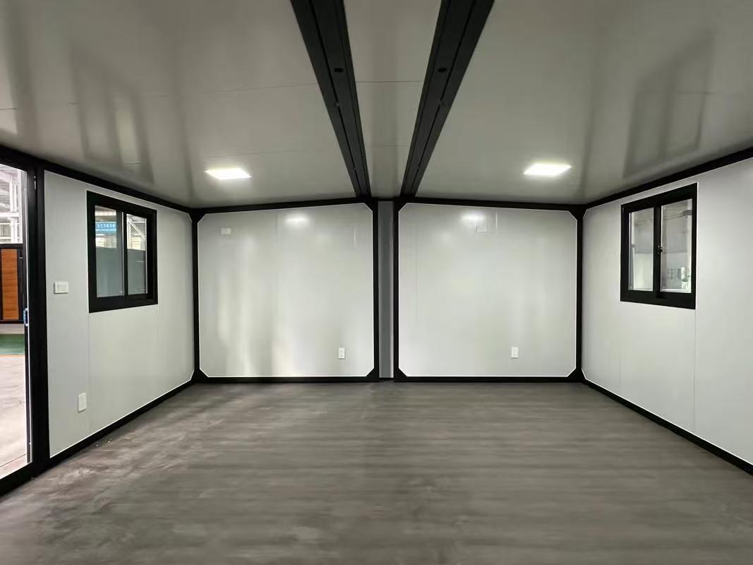 Modular Expandable Container House With Quick Assembly and Steel Frame Structure for Construction Site Accommodation